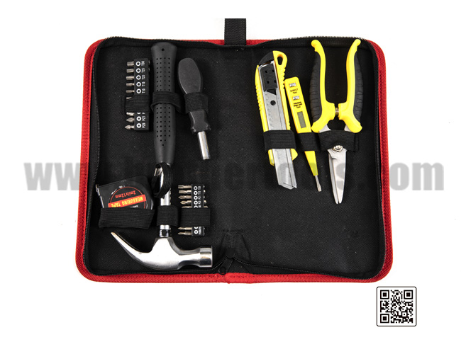 Multifunctional repair tool portable kit